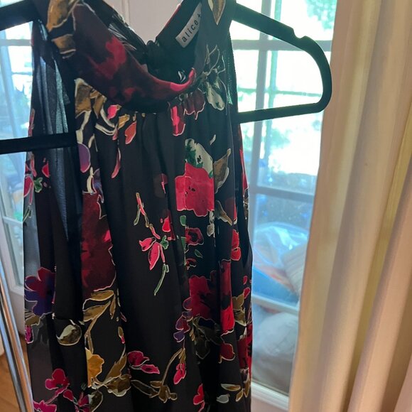 Alice + Olivia Floral Halterneck blouse size xs - Picture 2 of 9